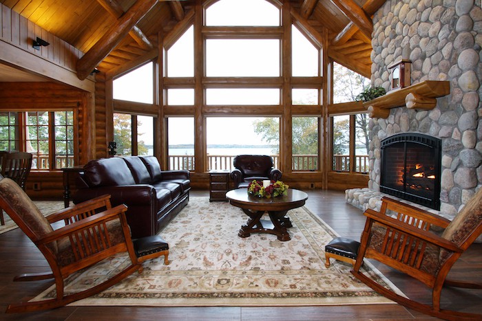 Custom Log Home – Heartwood Mills